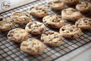 Cookies cooling on rack before storage