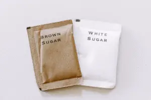 Comparison of brown sugar vs white sugar in baking cookies.